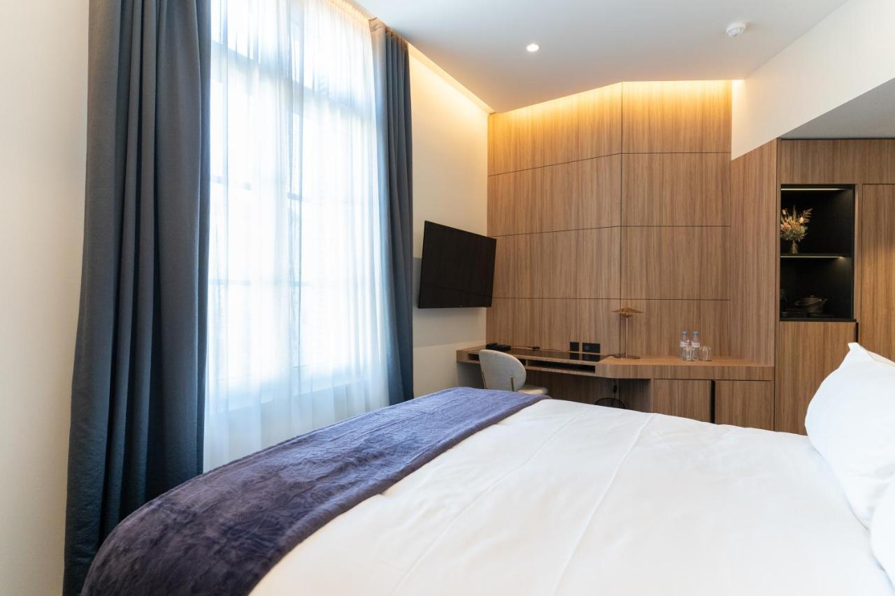 Hotel Les Trésorières Tours Esterno foto